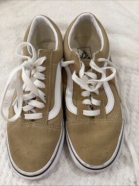 Vans Old Skool Sneakers in Tan and White